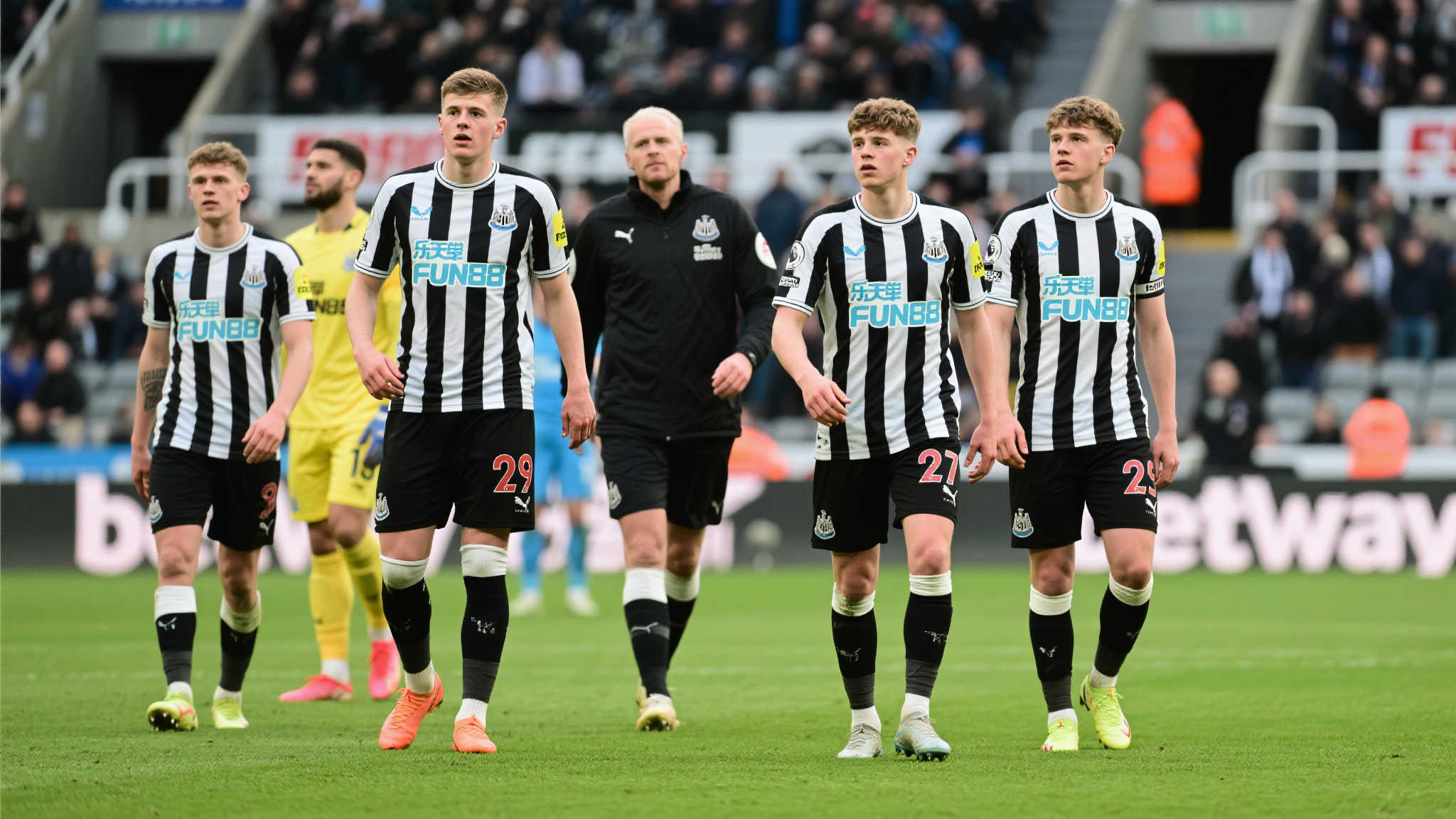 萨默尔决定薪水减半,与多特续签顾问合同 萨默尔决定薪水减半,与多特续签顾问合同