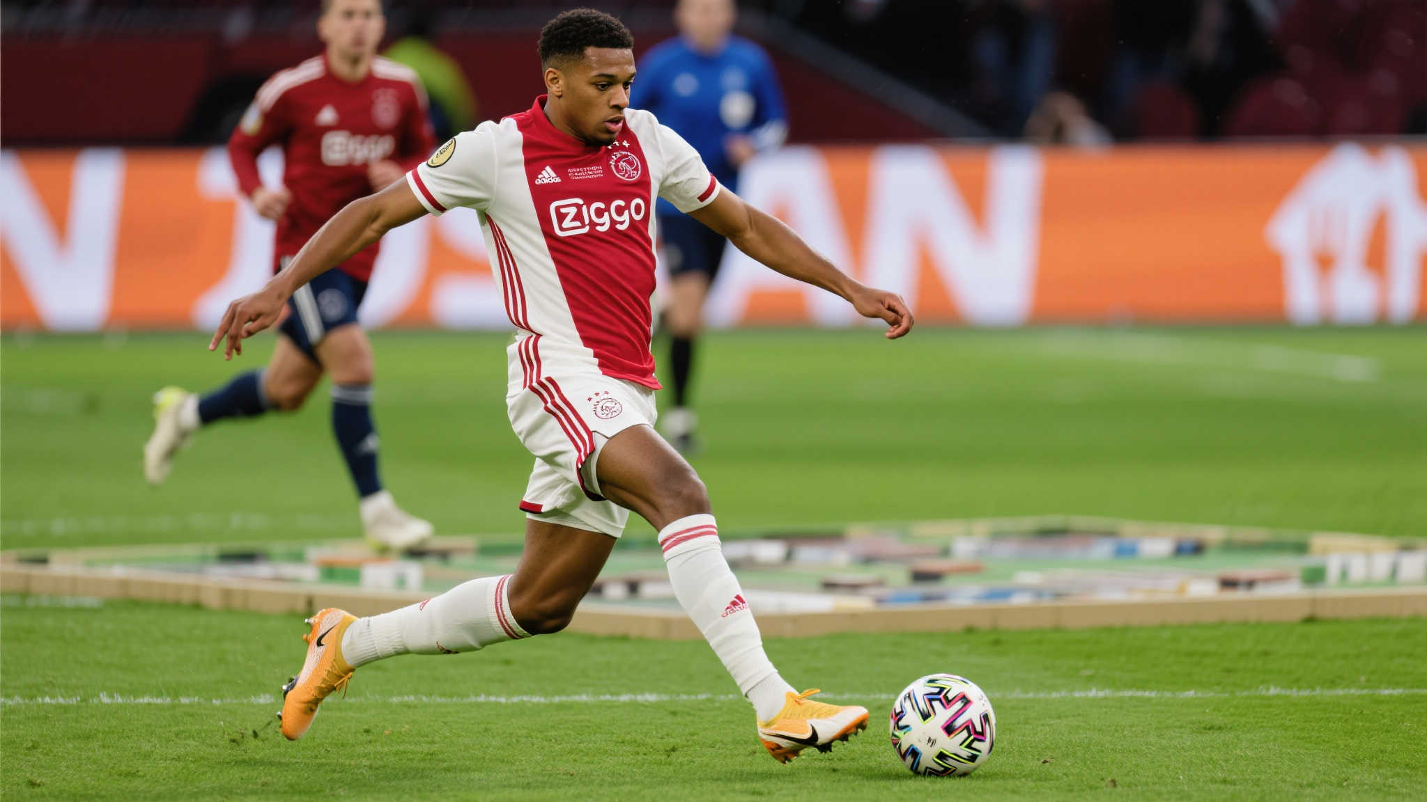 库尔图瓦盼续约皇马,盛赞赫伊森聪慧 库尔图瓦盼续约皇马,盛赞赫伊森聪慧